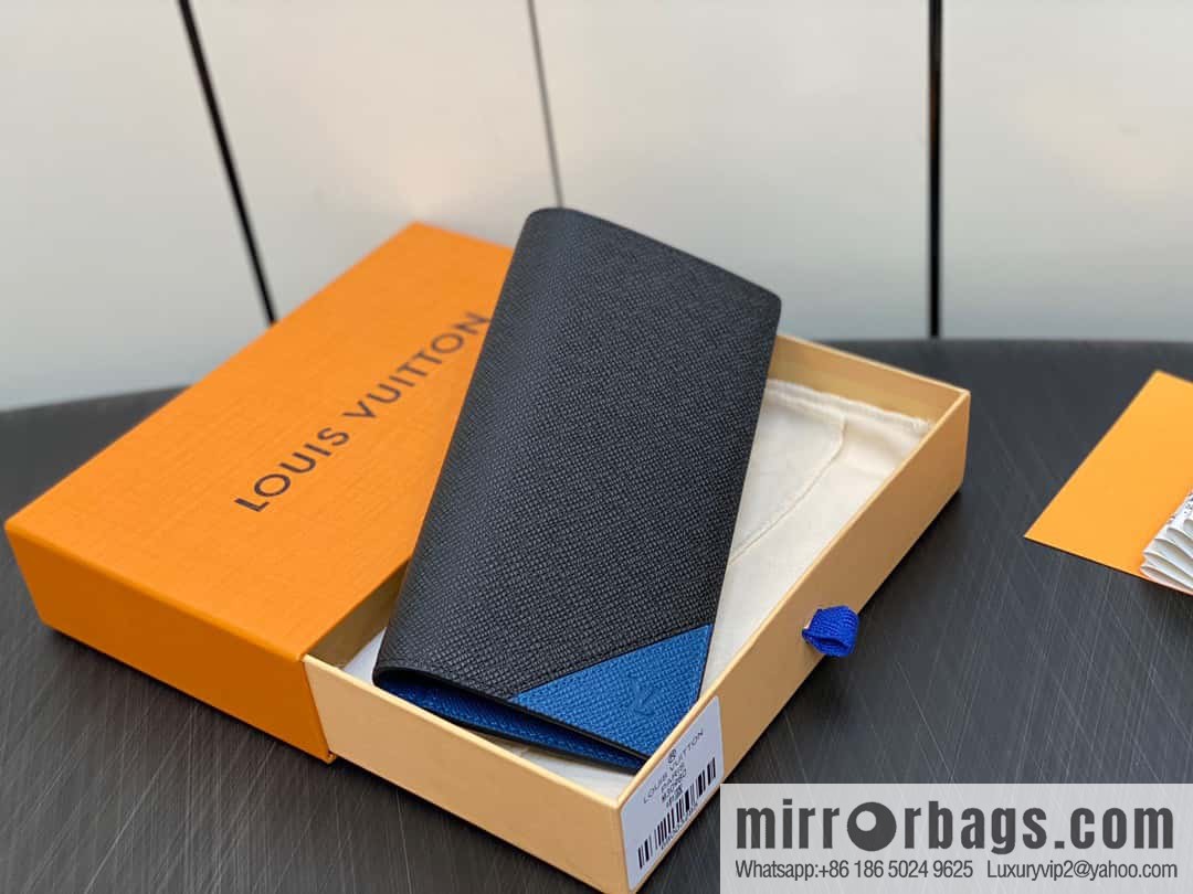 [Original order boutique] M30980 medium blue, full leather suit clip series BRAZZA wallet
