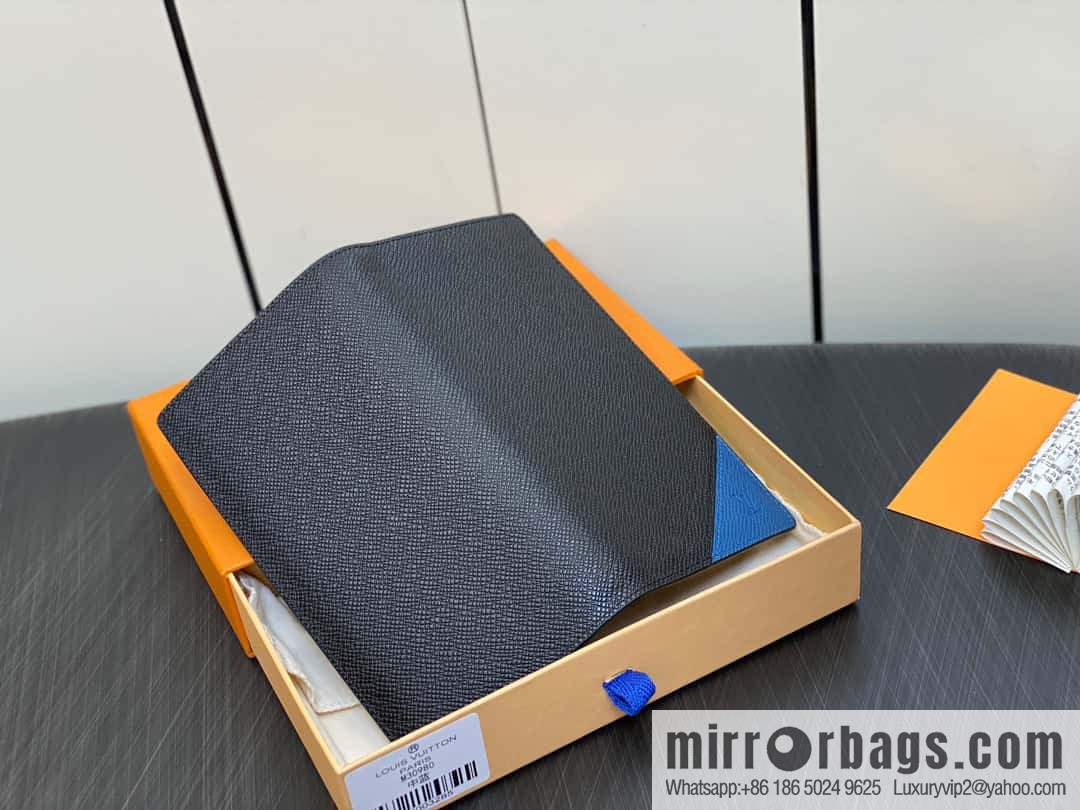 [Original order boutique] M30980 medium blue, full leather suit clip series BRAZZA wallet