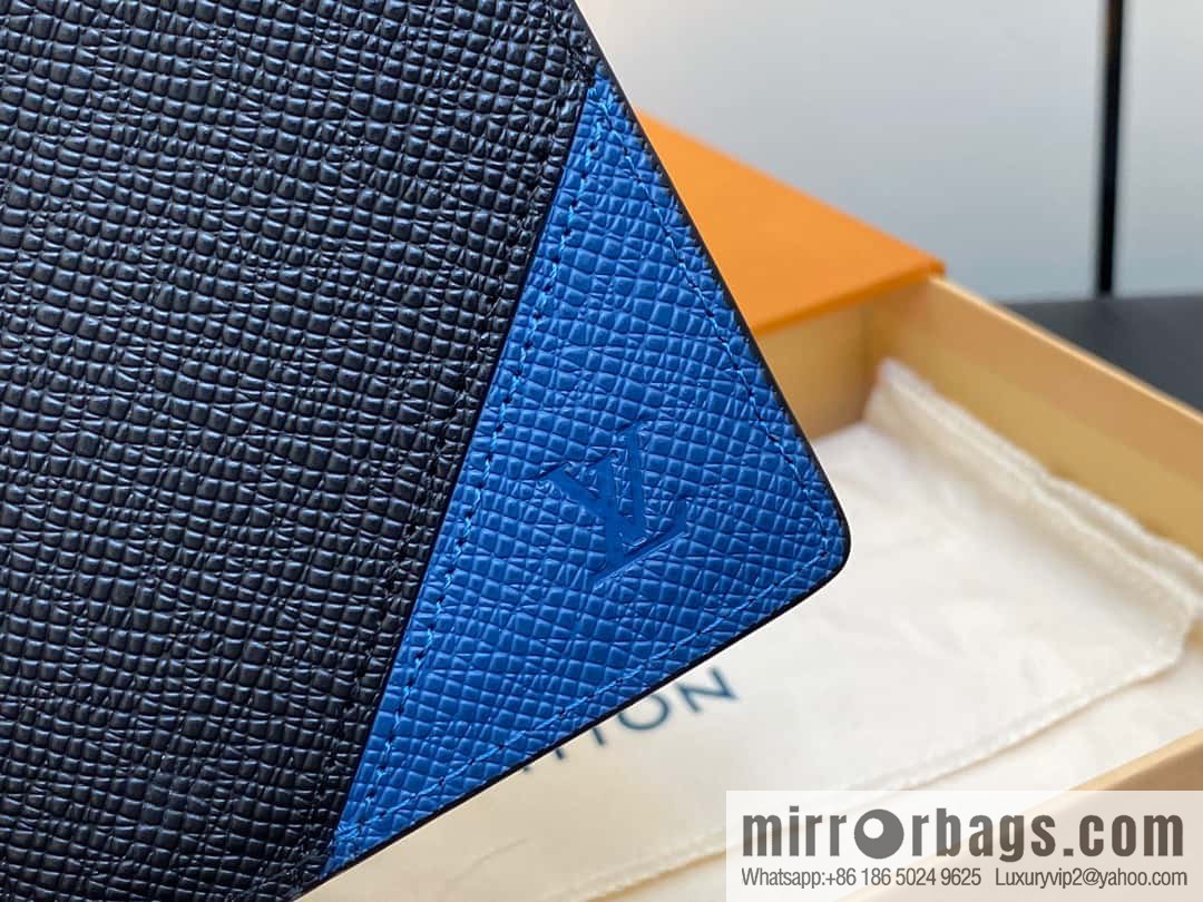 [Original order boutique] M30980 medium blue, full leather suit clip series BRAZZA wallet