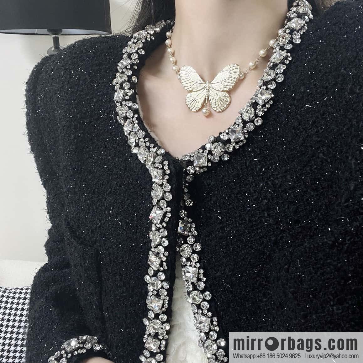 New ☑️ DIOR Dior Golden Butterfly Pearl CD Necklace