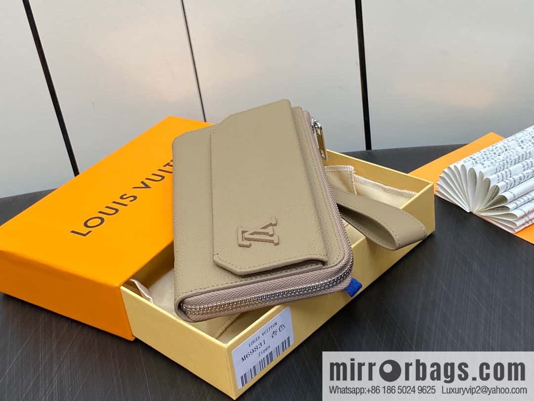 [Original single boutique] M69831 apricot, full leather clutch bag wallet series NEW Aer long wallet