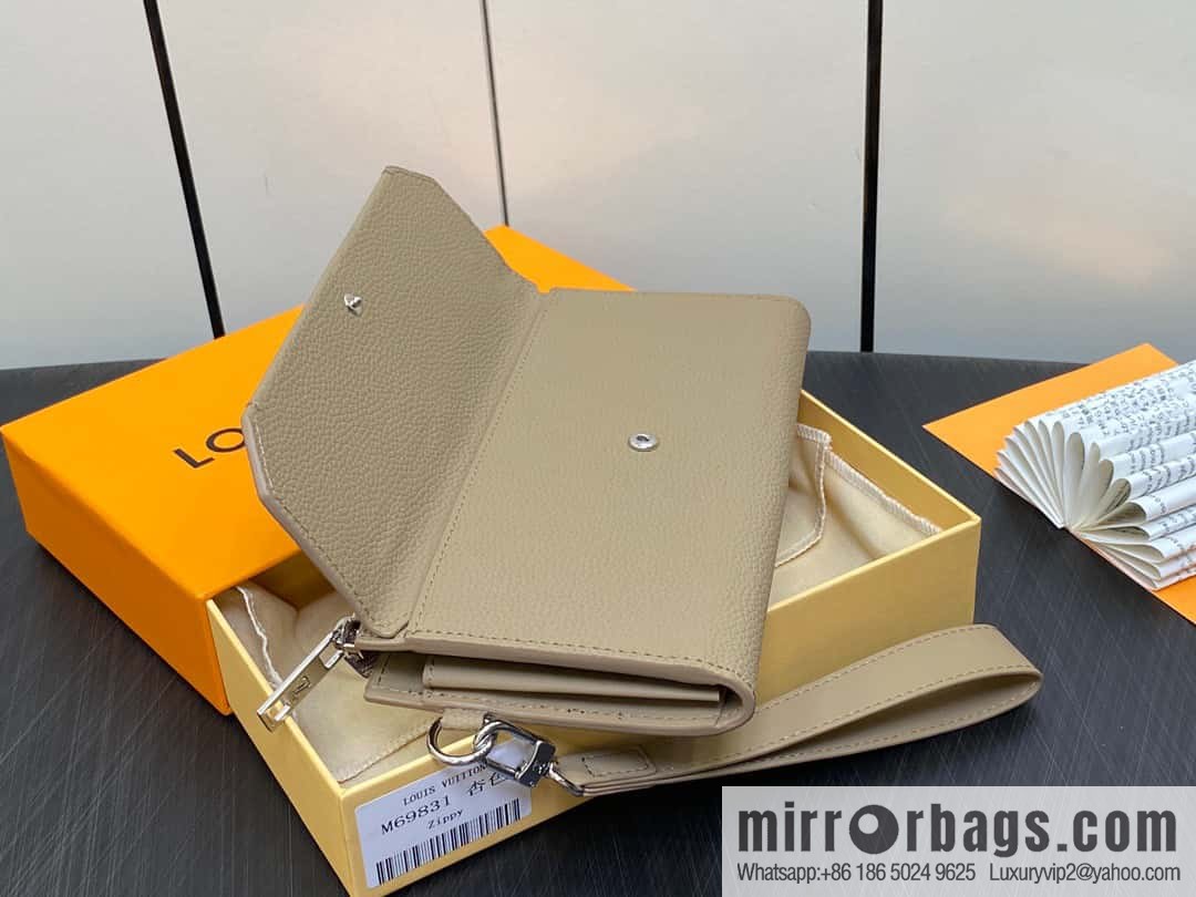 [Original single boutique] M69831 apricot, full leather clutch bag wallet series NEW Aer long wallet