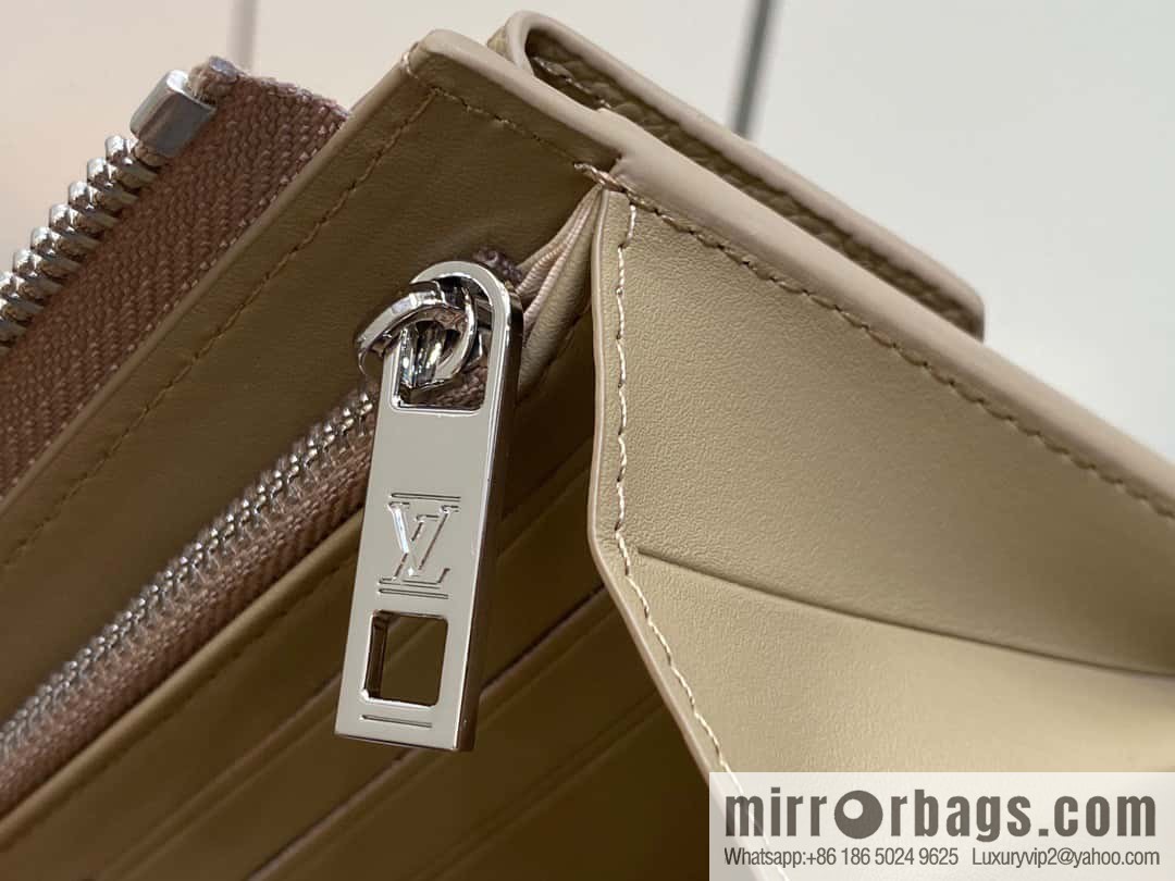 [Original single boutique] M69831 apricot, full leather clutch bag wallet series NEW Aer long wallet