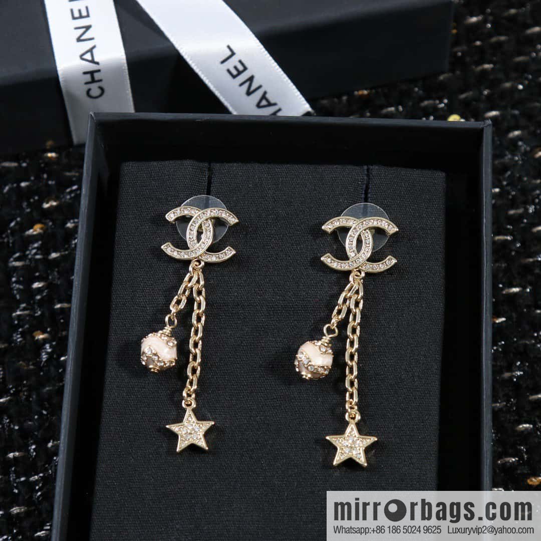 ☀️New ☑️ Chanel C3 double c pearl pentagram earrings ☀️