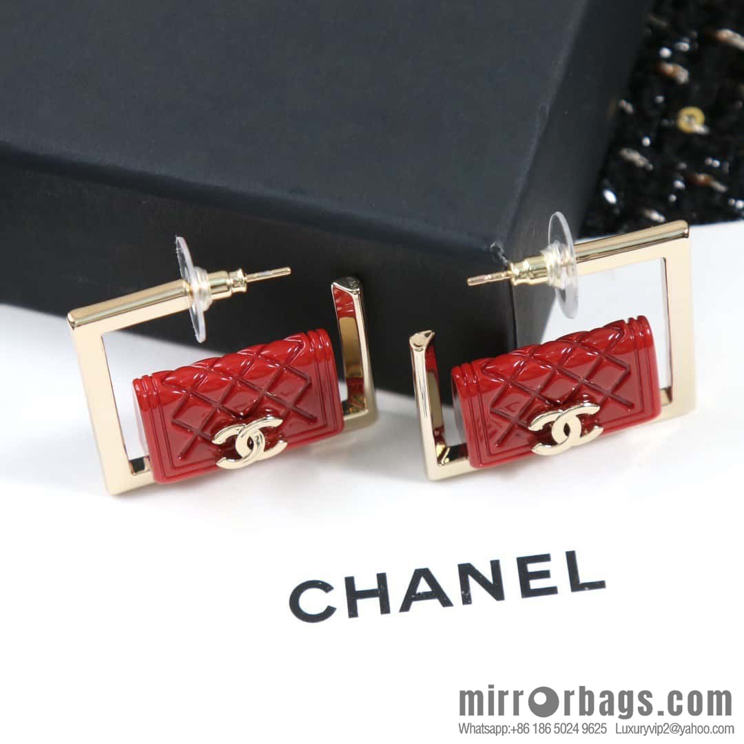 ☀️New ☑️ Chanel C1 double c diamond bag 👜 stud earrings ☀️