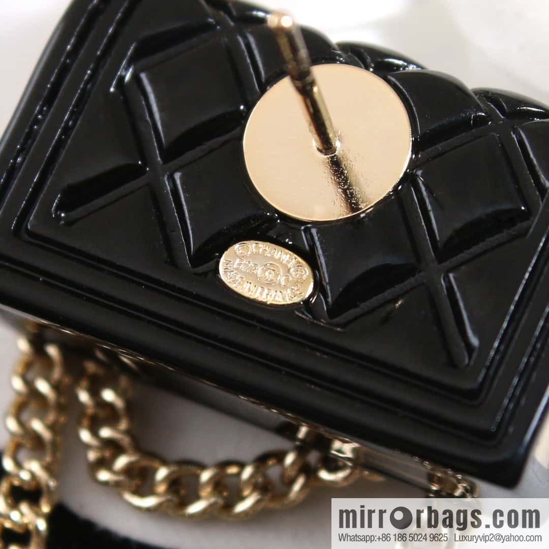 ☀️New ☑️ Chanel double c fringed rhombus bag 👜 brooch ☀️