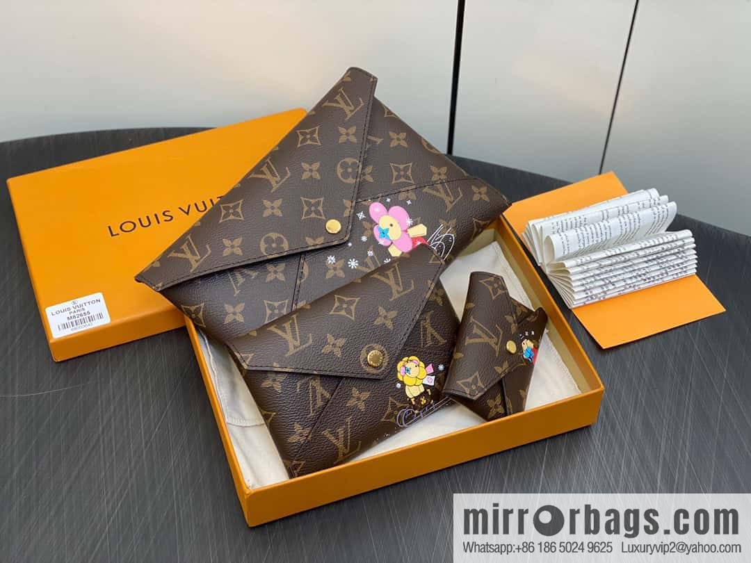 [Original order boutique] 2023 Christmas M82655 Christmas model, silk screen three-piece series Kirigami Pochette clutch bag