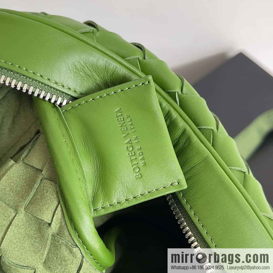 BV lntrecciato woven leather (fabric) crossbody bag model number: 710048