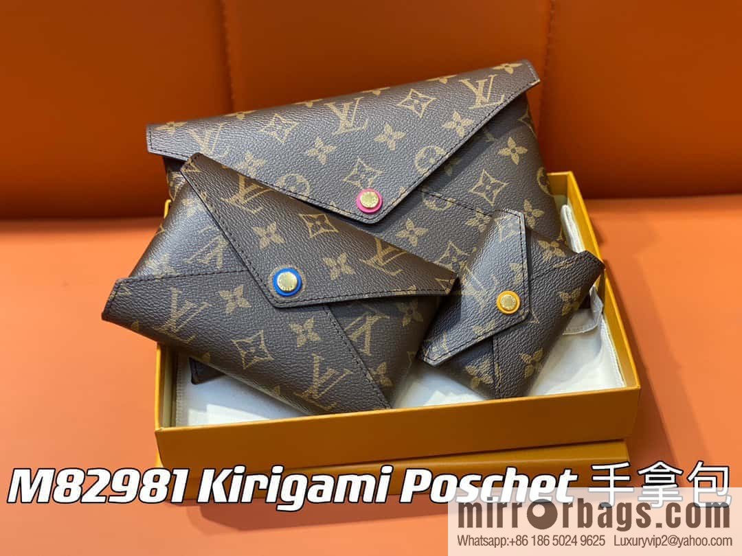 [Original order boutique] M82981 monogram three-piece series, the new Kirigami Poschet clutch bag