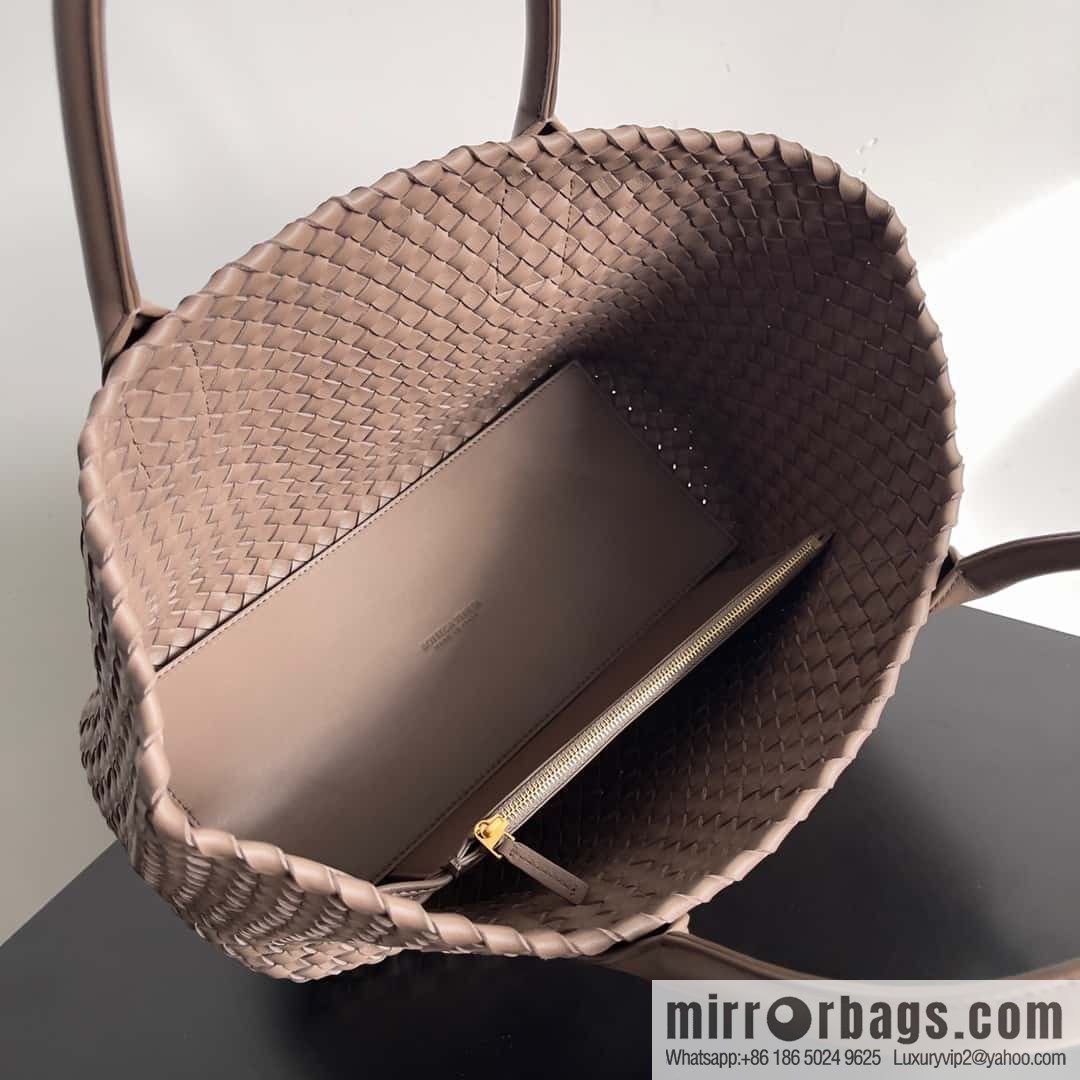B new Cabat medium shopping bag model number: 608810 khaki