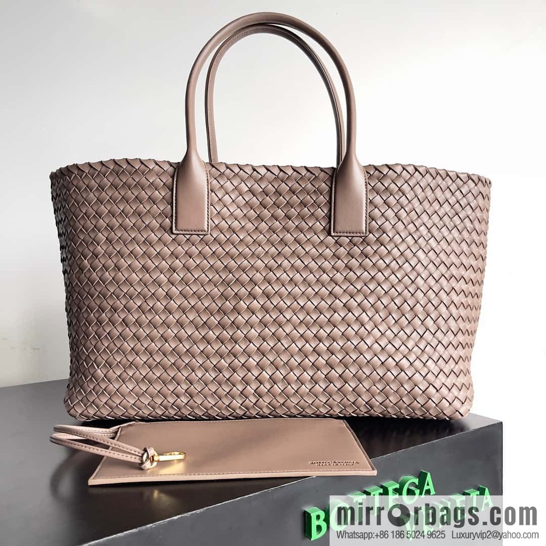 B new Cabat large shopping bag model number: 608811 khaki