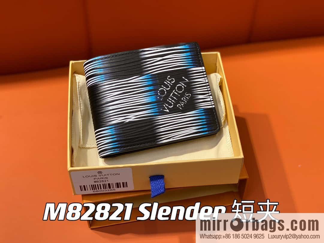 [Original single boutique] M82821 plaid full leather suit wallet series, autumn and winter new Slender short clip