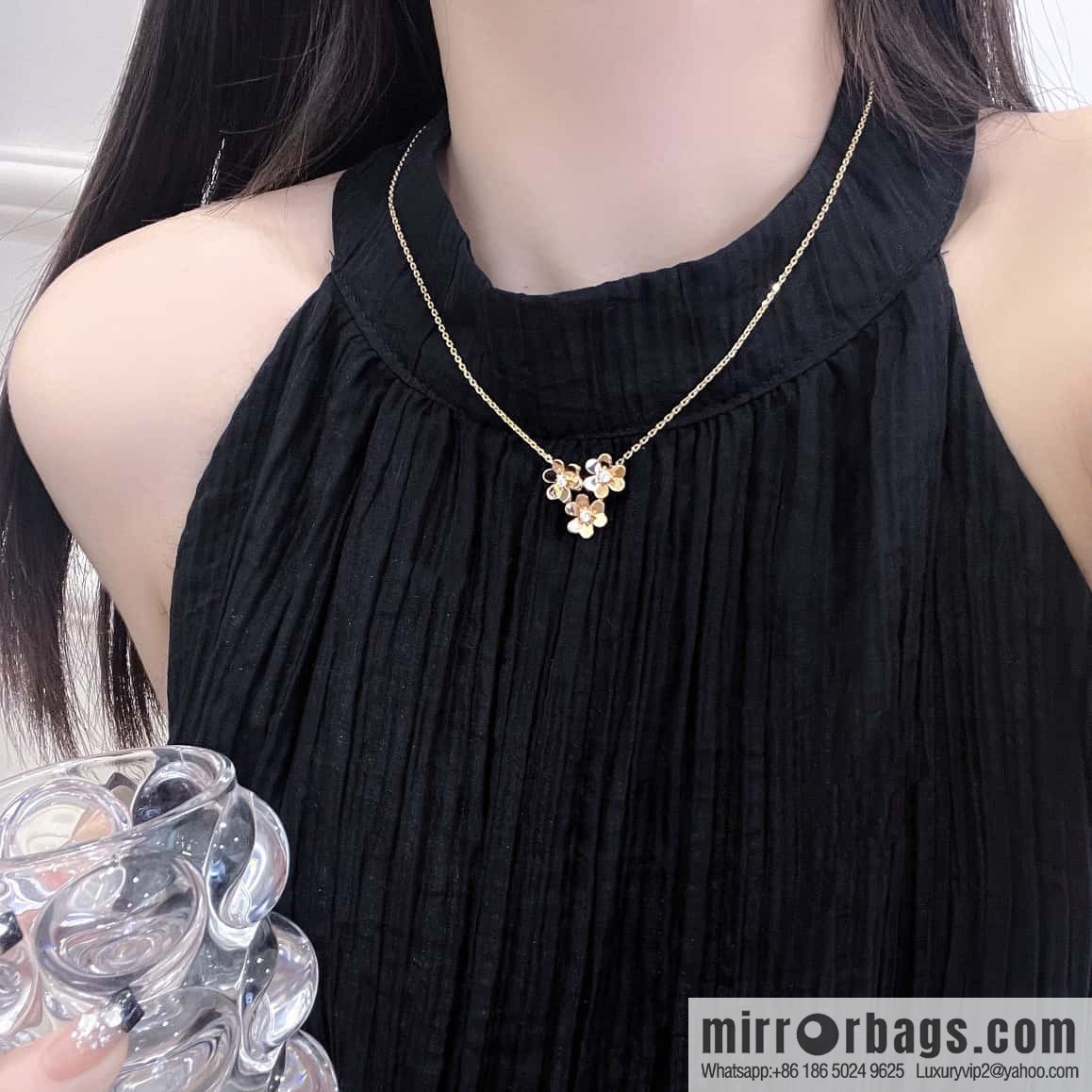❗️New ❗️ Original ☀️ Van Cleef & Arpels FRlVOLE Series Three Flowers Necklace ☀️