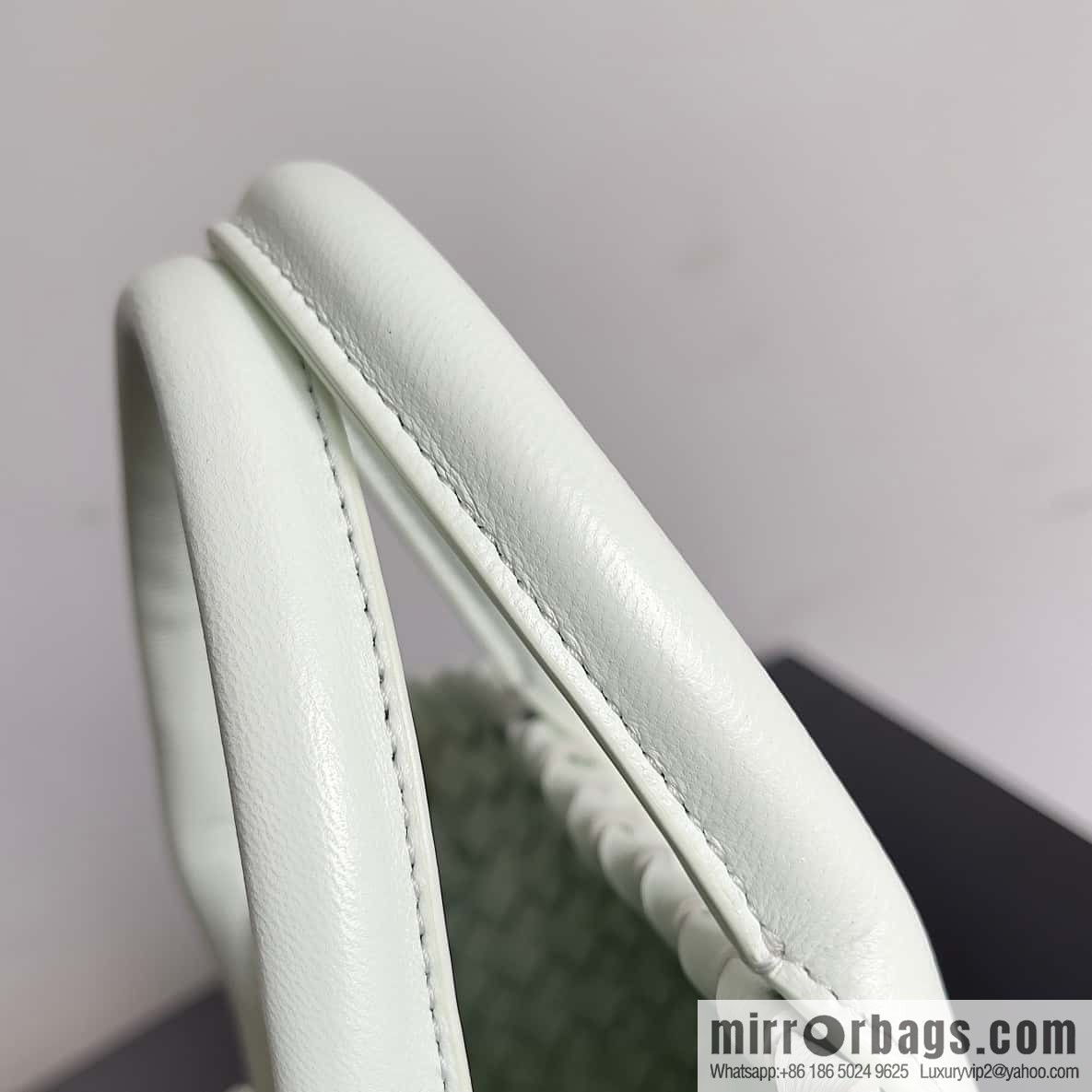 BV Mini Cabat limited edition mini vegetable basket model number: 709464