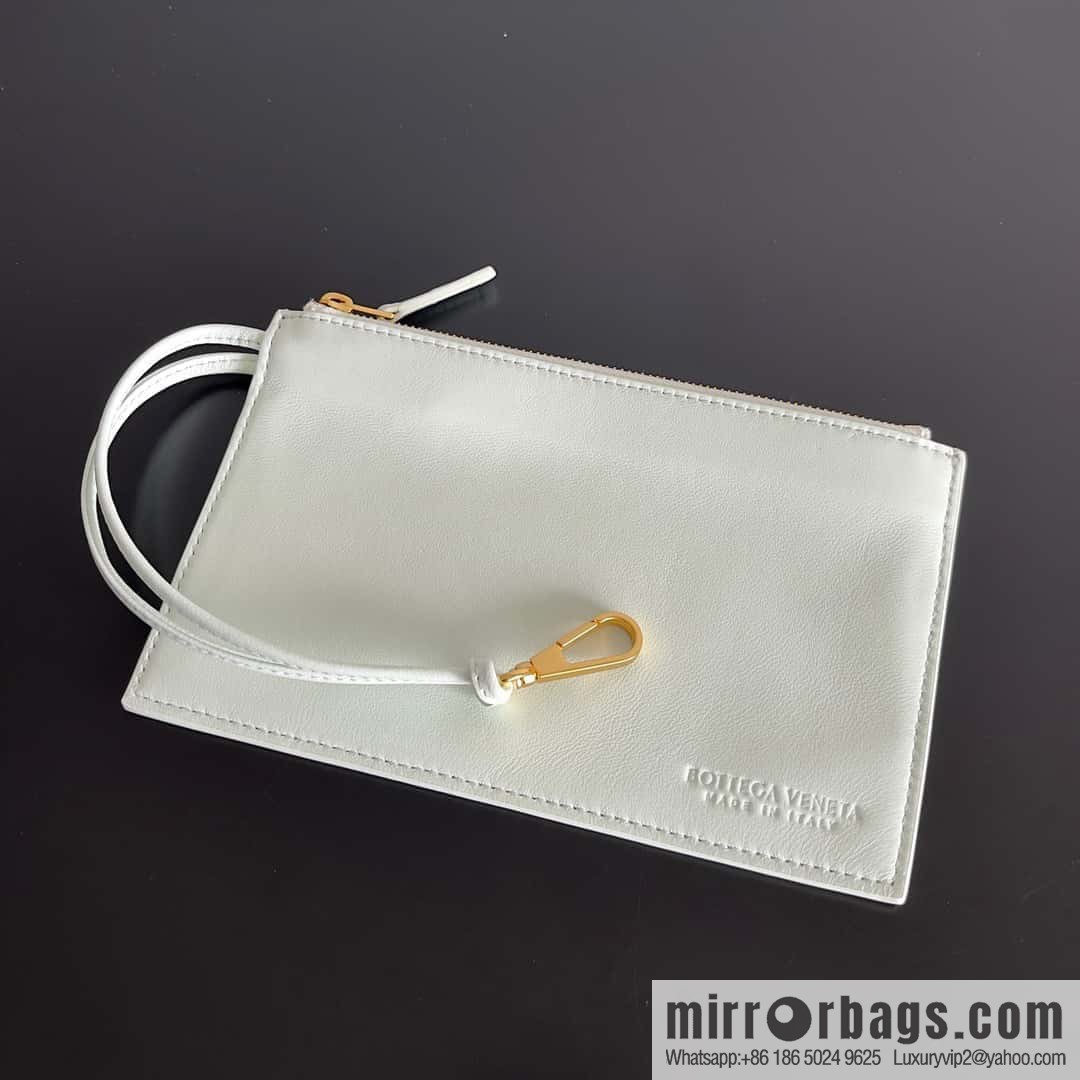 BV Mini Cabat limited edition mini vegetable basket model number: 709464