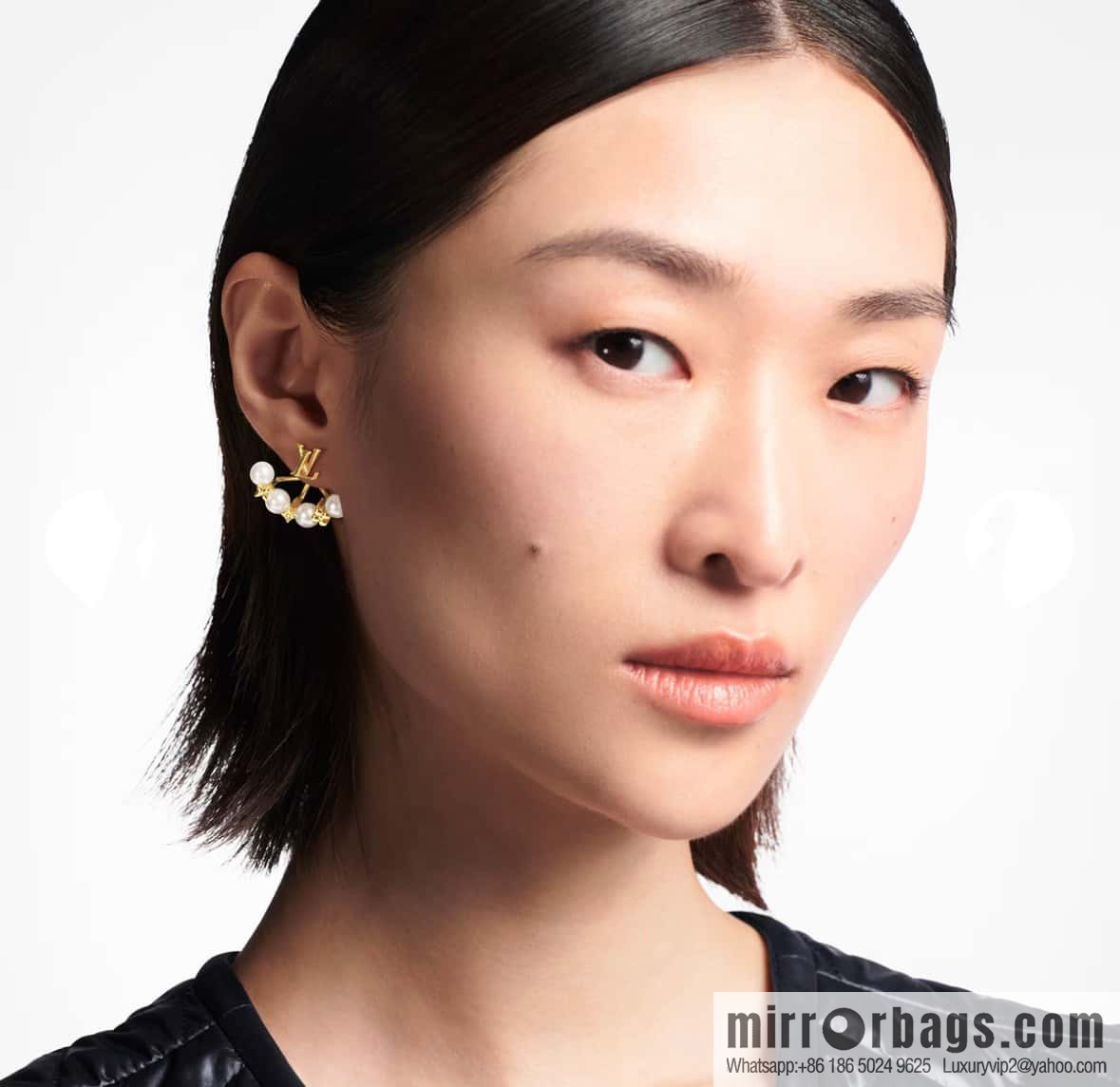 ❗️New ❗️ M01258 ☀ Louis Vuitton MINIGRAM PEARLS stud earrings ☀