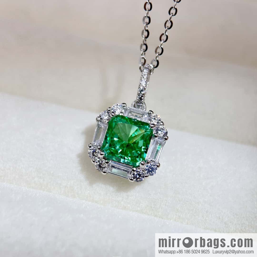 ❗️New ❗️ square green diamond necklace, original single level handmade, engraved with complete 925 sterling silver material electroplated k gold