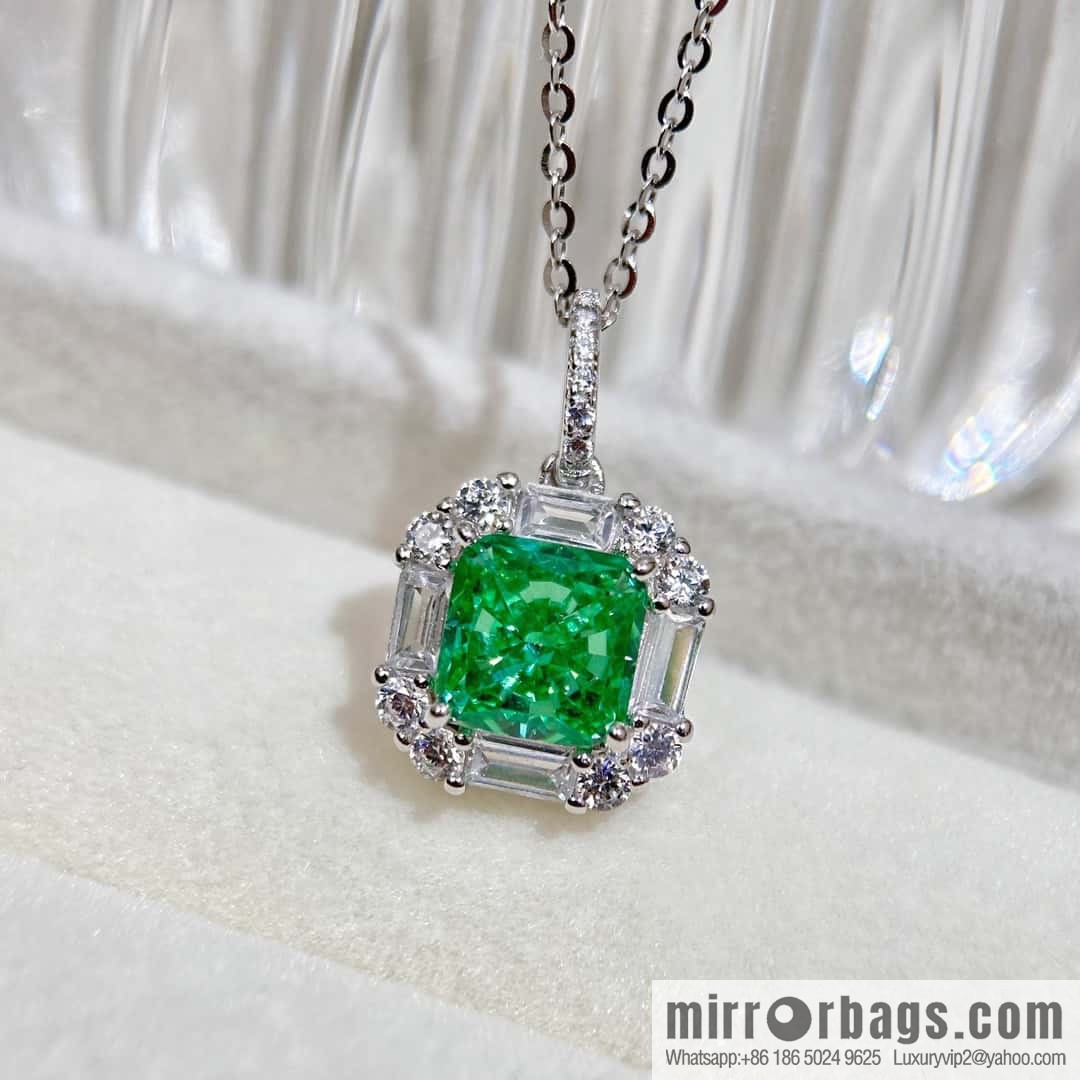 ❗️New ❗️ square green diamond necklace, original single level handmade, engraved with complete 925 sterling silver material electroplated k gold