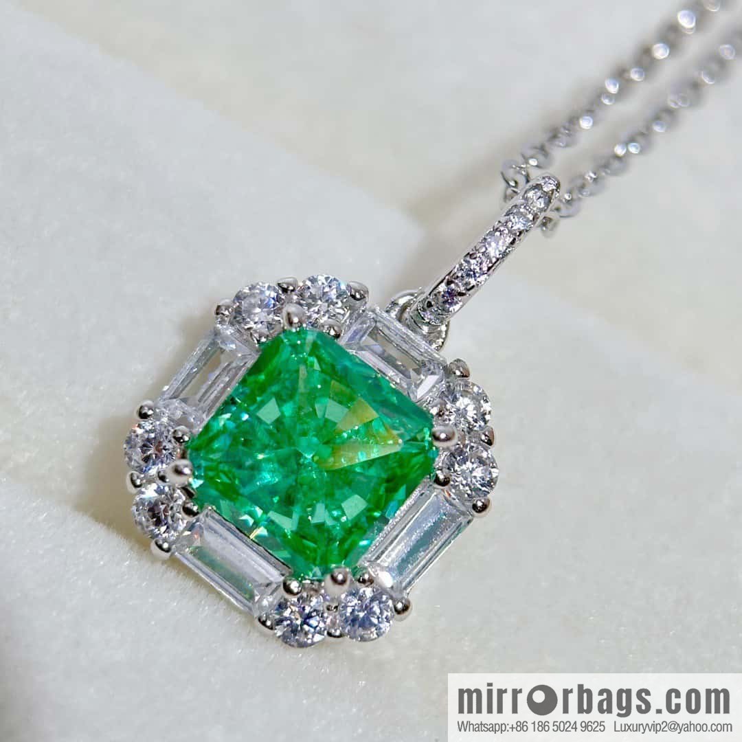 ❗️New ❗️ square green diamond necklace, original single level handmade, engraved with complete 925 sterling silver material electroplated k gold