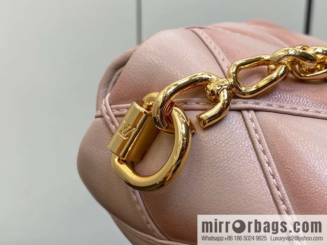 [Original order boutique] M82752 apricot M23526 full leather chain bag series PICO GO-14 handbag