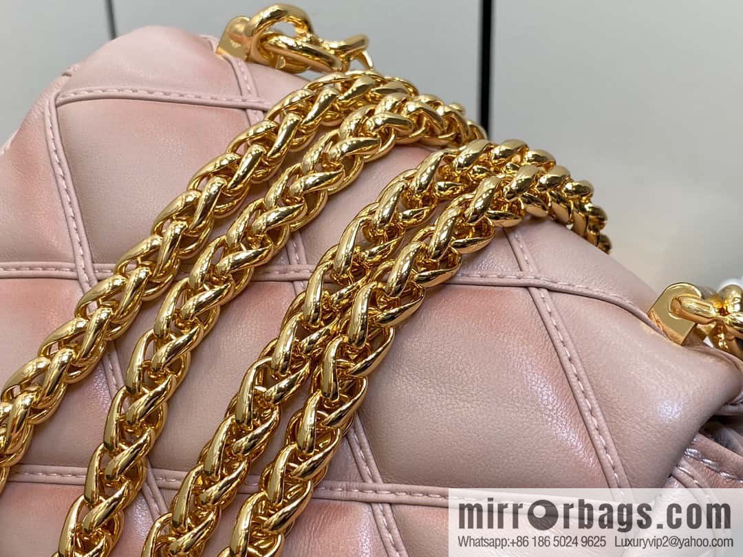 [Original order boutique] M82752 apricot M23526 full leather chain bag series PICO GO-14 handbag