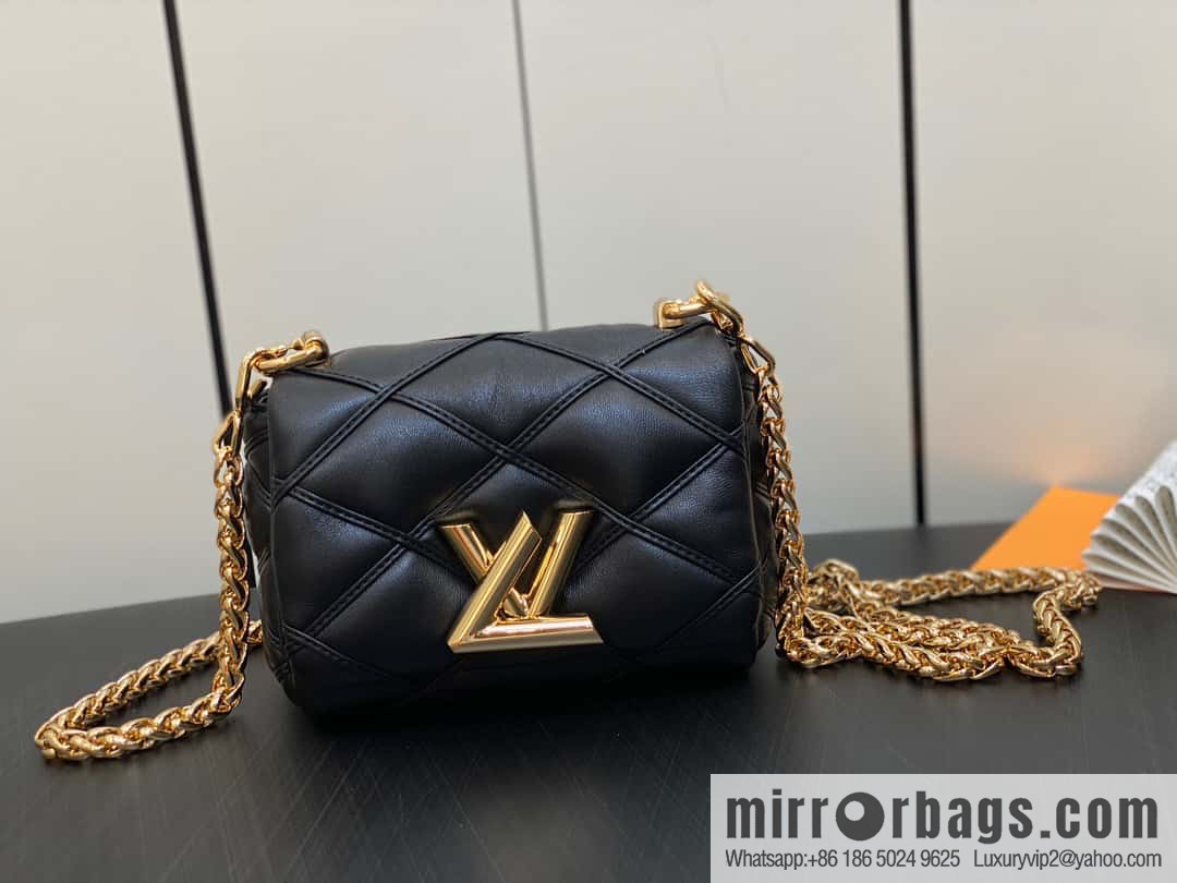 [Original order boutique] M82752 black M23526 full leather chain bag series PICO GO-14 handbag