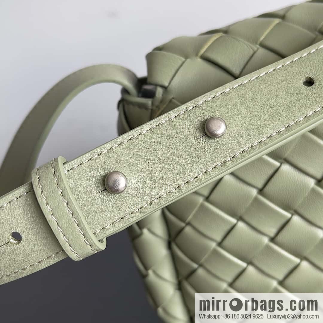 #B's new COBBLE Cobble Bag in early autumn of 2023 is the same as Stefanie Sun, model number: 755659.