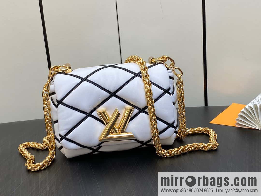 [Original order boutique] M82752 white M23526 M23762 full leather chain bag series PICO GO-14 handbag