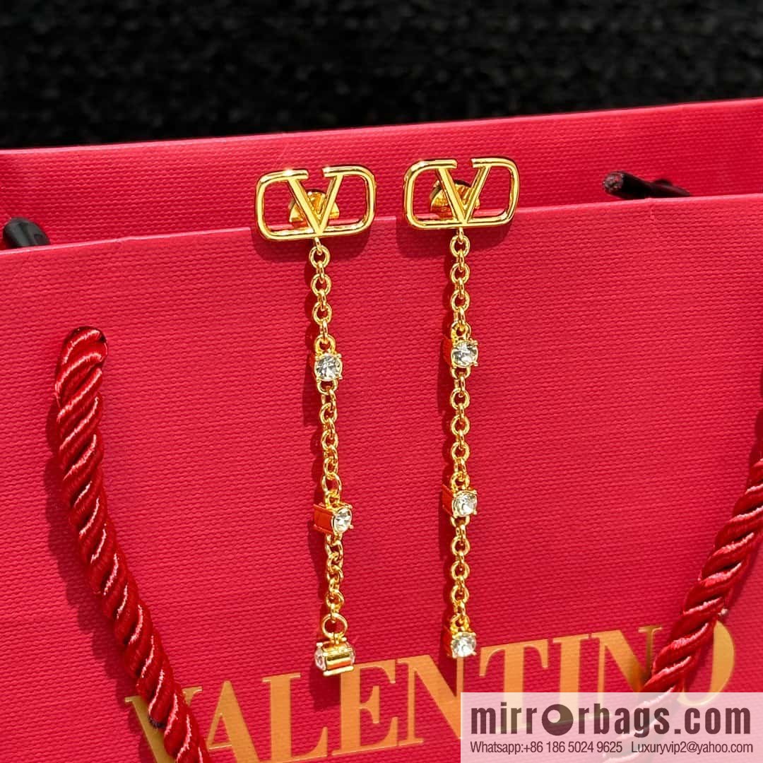 ❗️New ❗️ New ☑️ Valentino Tassel Earrings