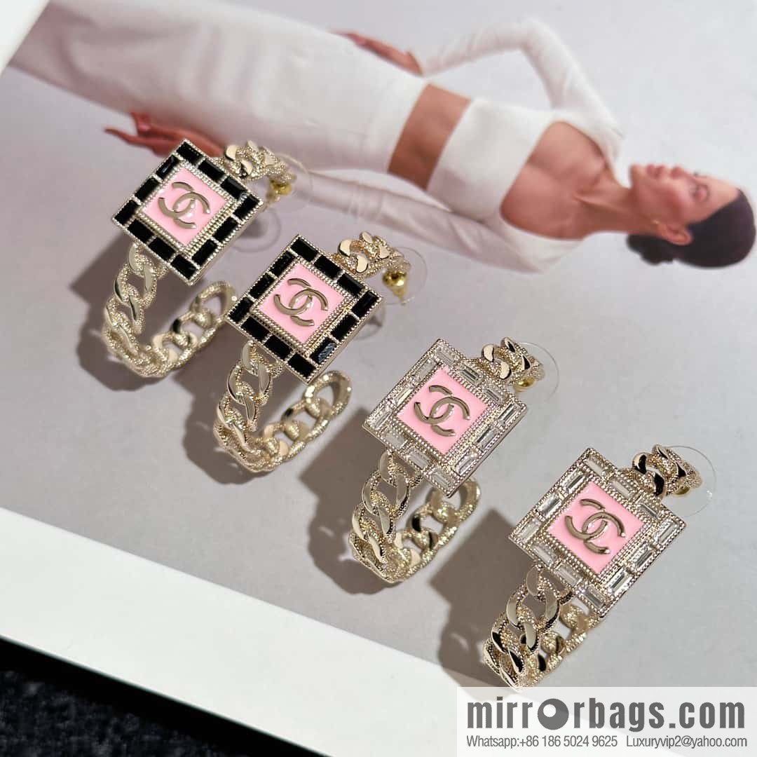 ❗️New ❗️☀️ New ☑️ Chanel Double C Square Oil Drip Semicircular Earrings Earrings ☀️