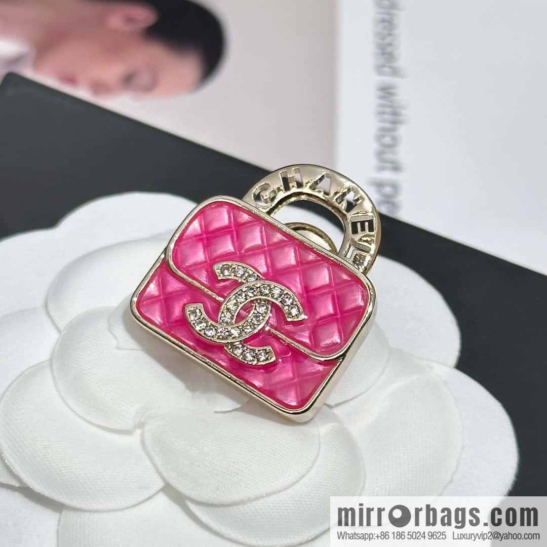❗️New ❗️ Chanel brooch ☀️ new ☑️ Chanel diamond bag 👜 brooch ☀️