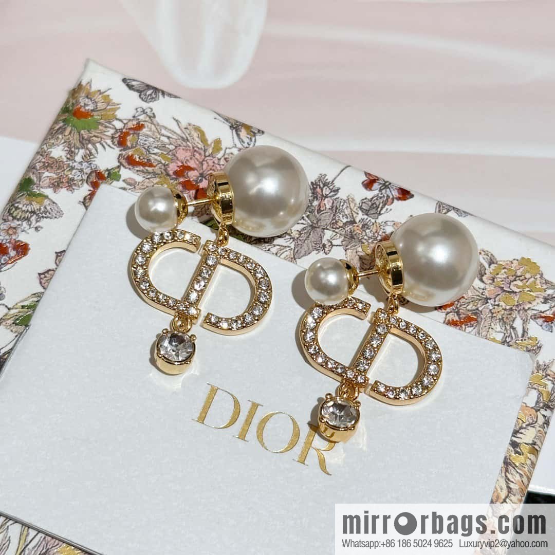 New ☑️ DIOR Dior full diamond CD size pearl earrings stud earrings