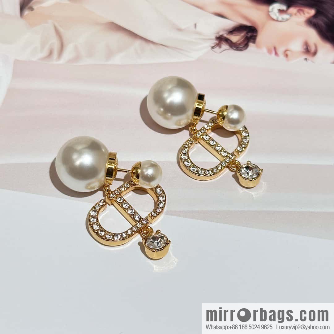 New ☑️ DIOR Dior full diamond CD size pearl earrings stud earrings