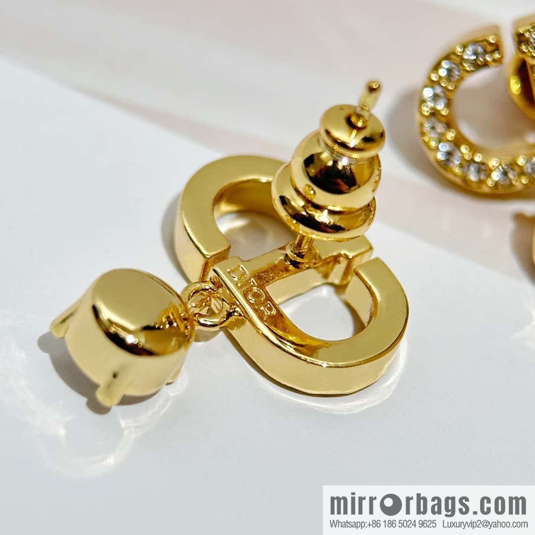 New ☑️ DIOR Dior full diamond CD necklace earrings stud earrings