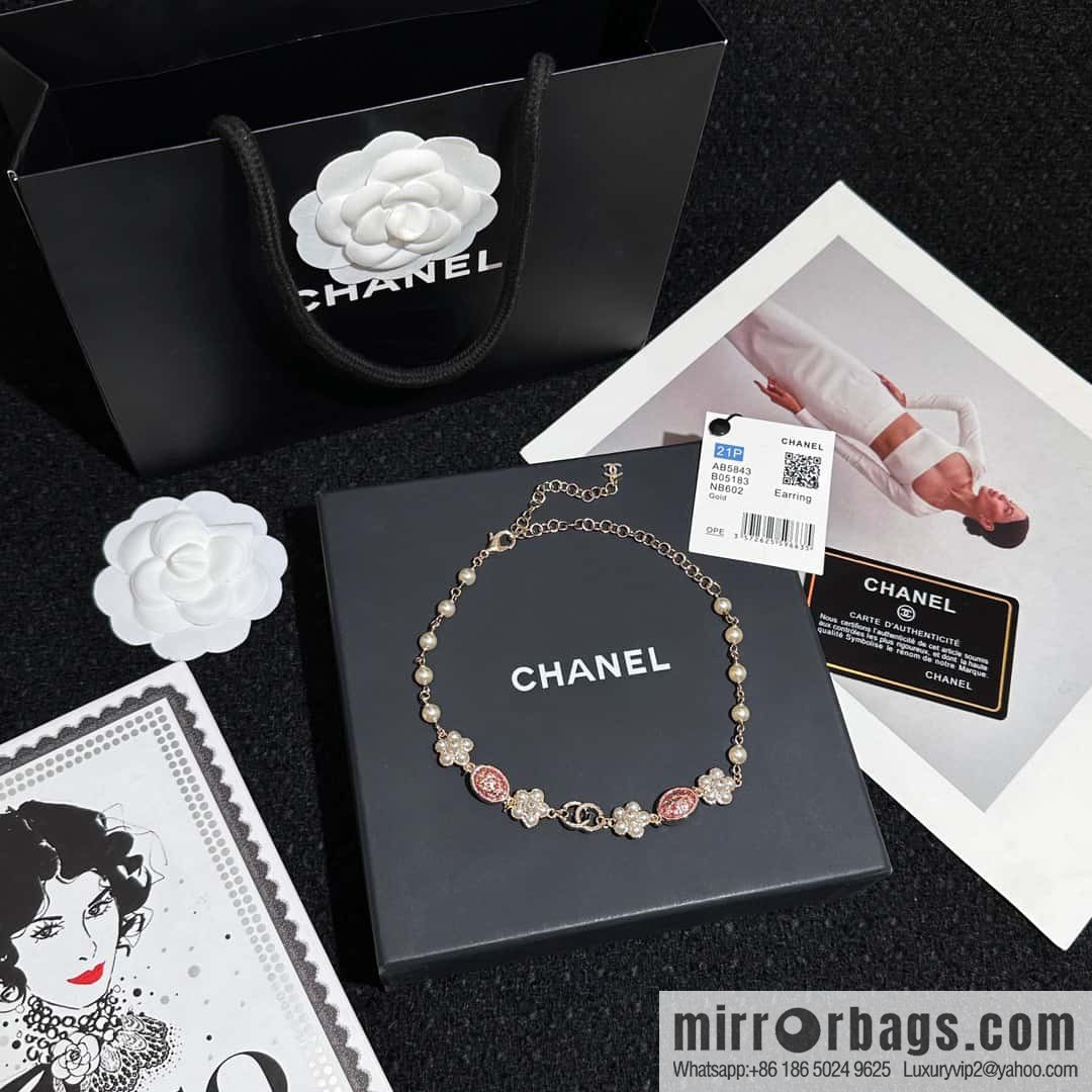 ❗️New ❗️ Chanel necklace ☀️ new ☑️ Chanel double c camellia pearl necklace ☀️