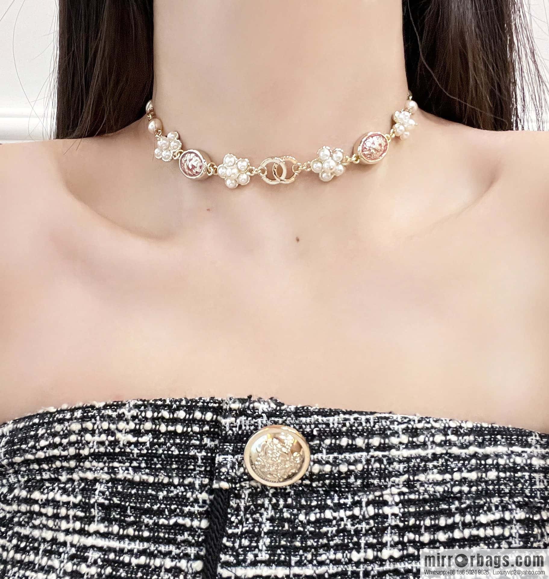❗️New ❗️ Chanel necklace ☀️ new ☑️ Chanel double c camellia pearl necklace ☀️