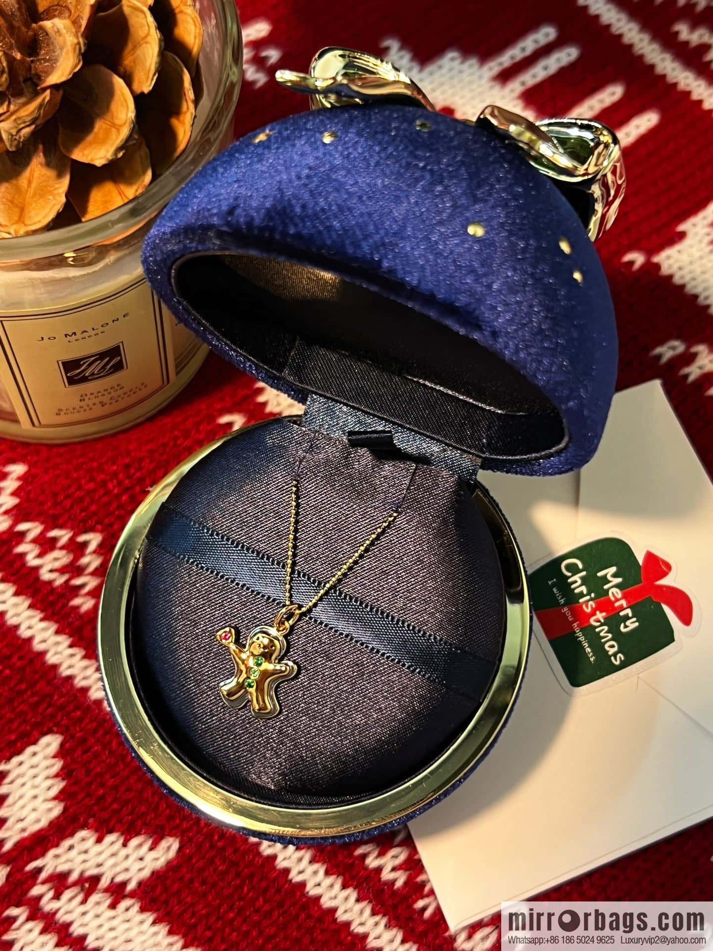 🎄Christmas gift 🎁 new ☑️ AHKAH bell 🔔 Christmas tree 🎄 gingerbread man necklace