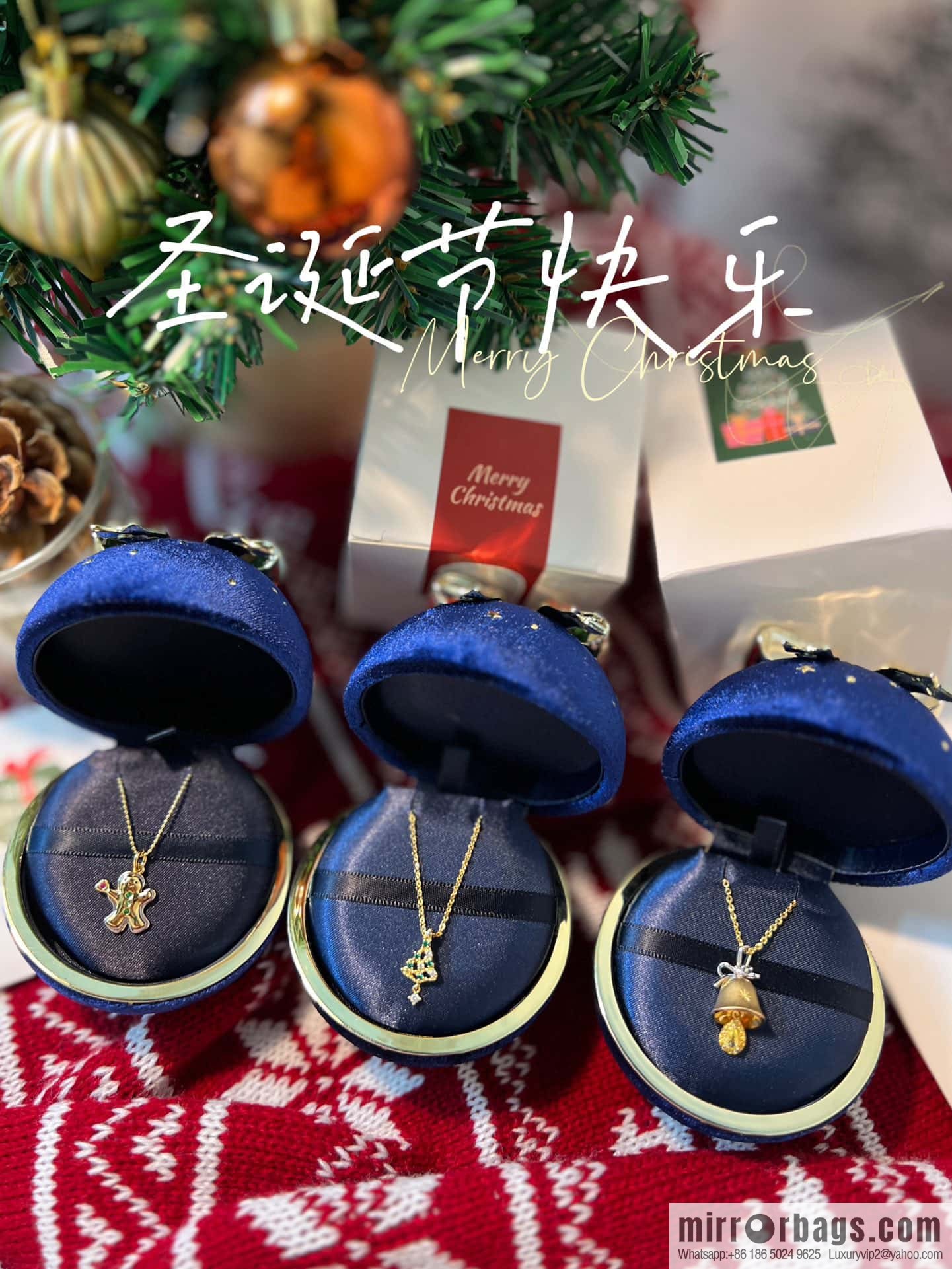 🎄Christmas gift 🎁 new ☑️ AHKAH bell 🔔 Christmas tree 🎄 gingerbread man necklace