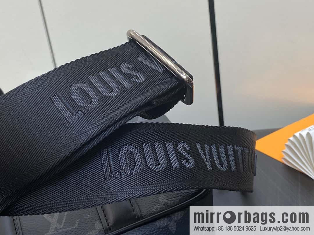 [Original order boutique] M82770 black flower mini men's bag briefcase series NANO PORTE DOCUMENTS VOYAGE handbag