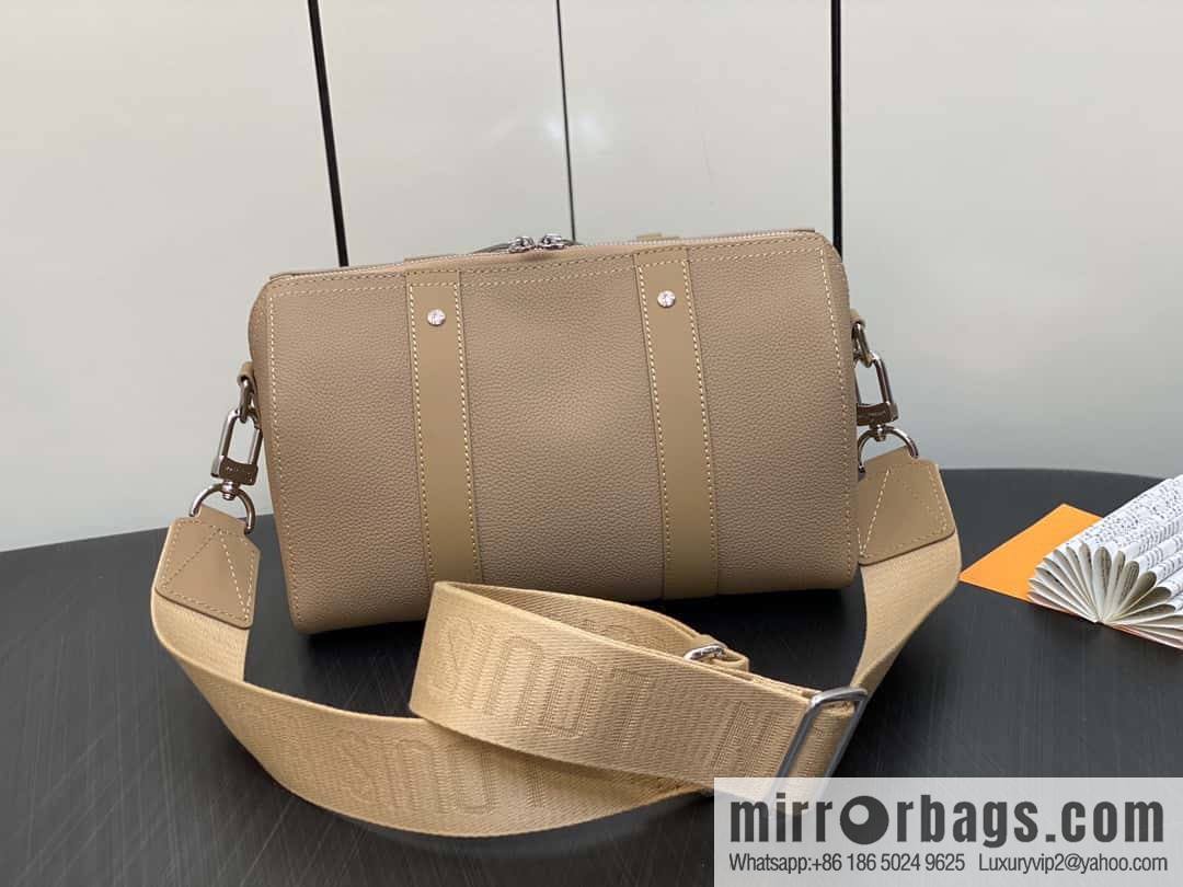 [Original order boutique] M23725 apricot, full leather men's bag pillow bag series CITY KEEPALL AER handbag M22486 57082 M23725 City Keepall handbag