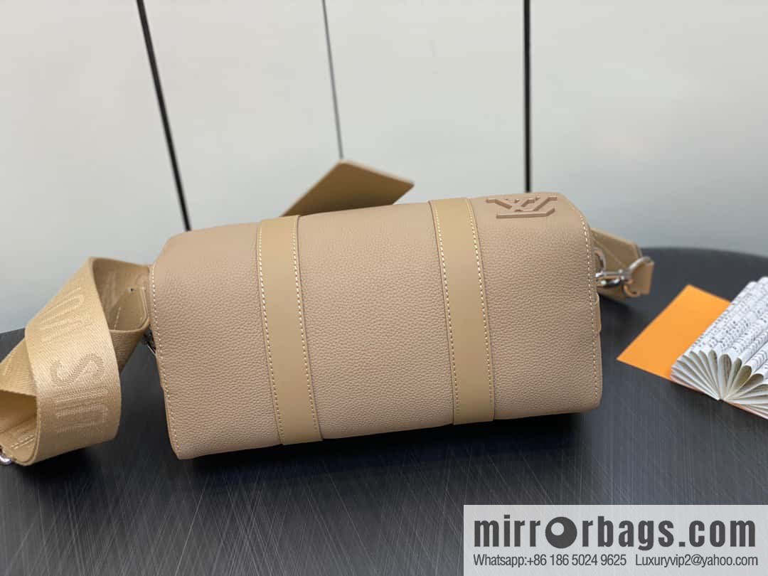 [Original order boutique] M23725 apricot, full leather men's bag pillow bag series CITY KEEPALL AER handbag M22486 57082 M23725 City Keepall handbag