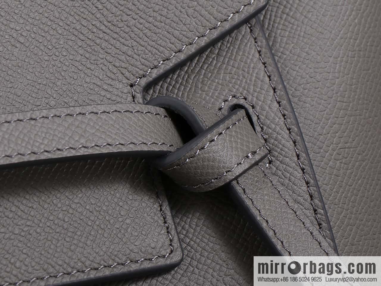 [Premium quality, original leather] CELINE BELT MICRO medium grained calfskin handbag 175520