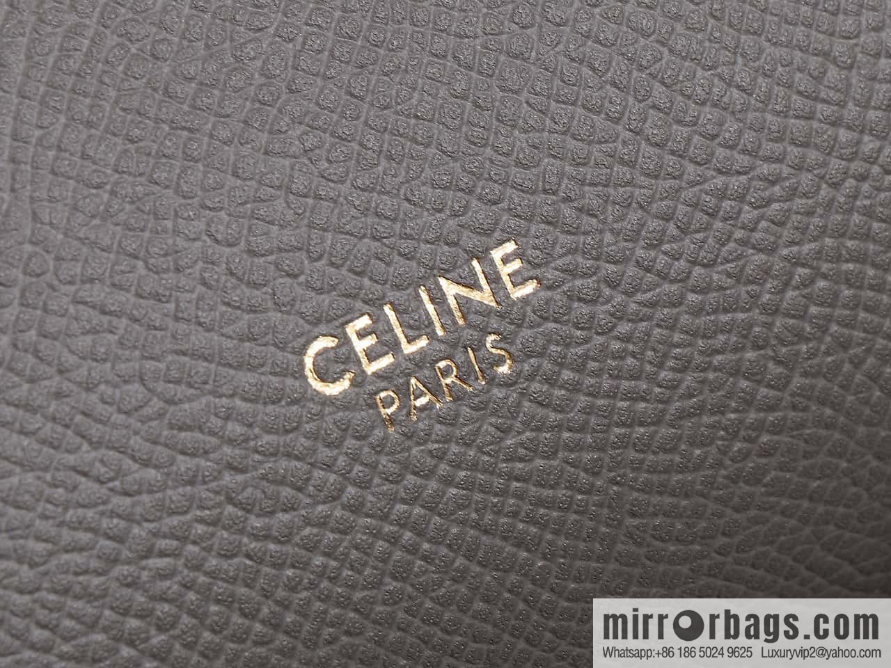 [Premium quality, original leather] CELINE BELT MICRO medium grained calfskin handbag 175520