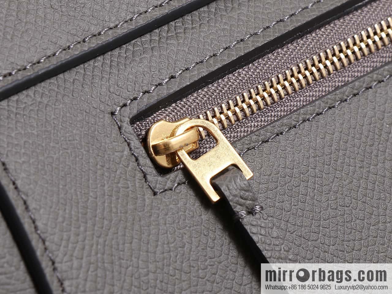 [Premium quality, original leather] CELINE BELT MICRO medium grained calfskin handbag 175520