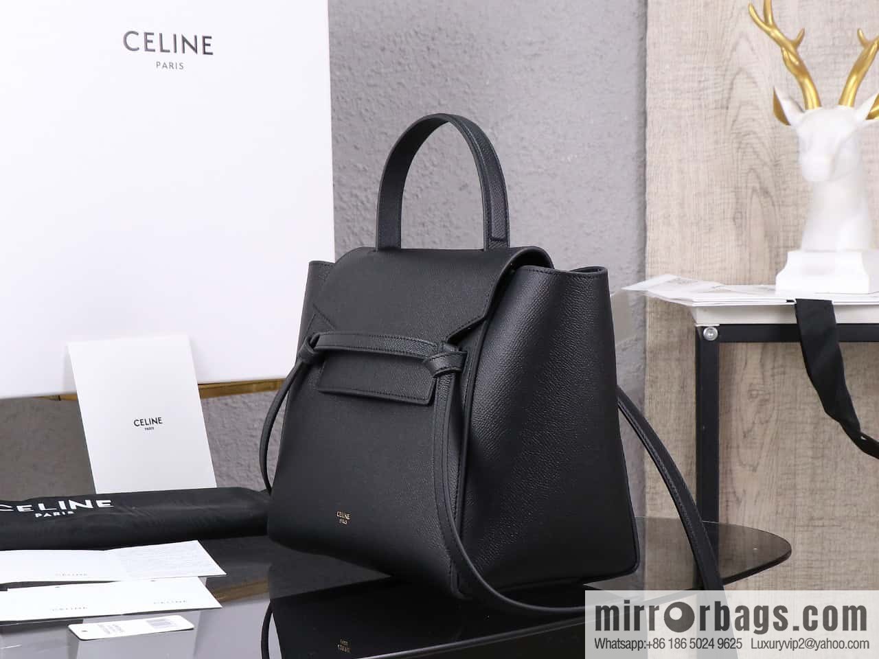[Premium quality, original leather] CELINE BELT MICRO medium grained calfskin handbag 175520