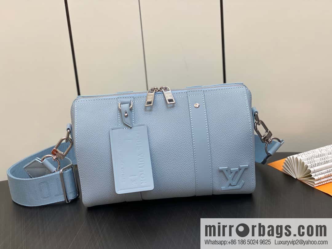 [Original order boutique] M23725 light blue, full leather men's bag pillow bag series CITY KEEPALL AER handbag M22486 57082 M23725 City Keepall handbag