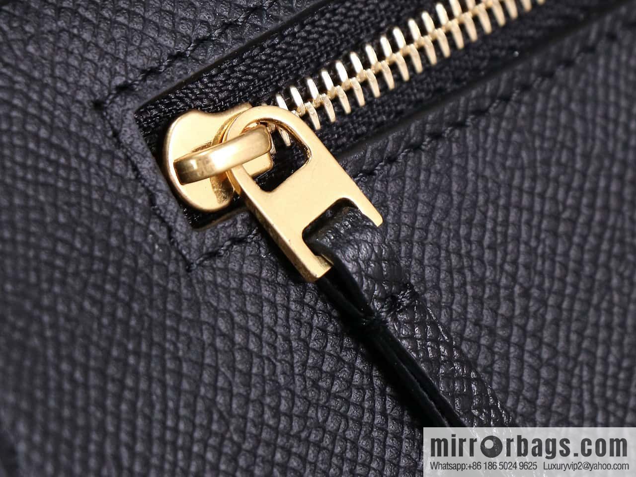 [Premium quality, original leather] CELINE BELT MICRO medium grained calfskin handbag 175520