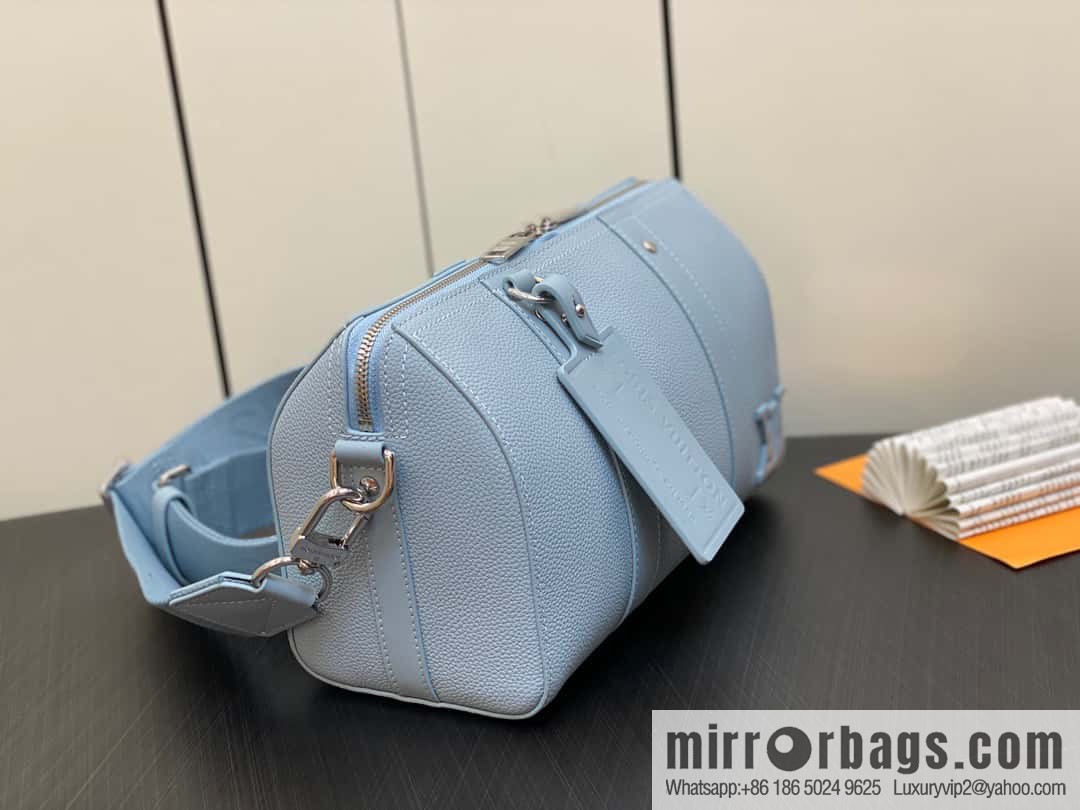 [Original order boutique] M23725 light blue, full leather men's bag pillow bag series CITY KEEPALL AER handbag M22486 57082 M23725 City Keepall handbag