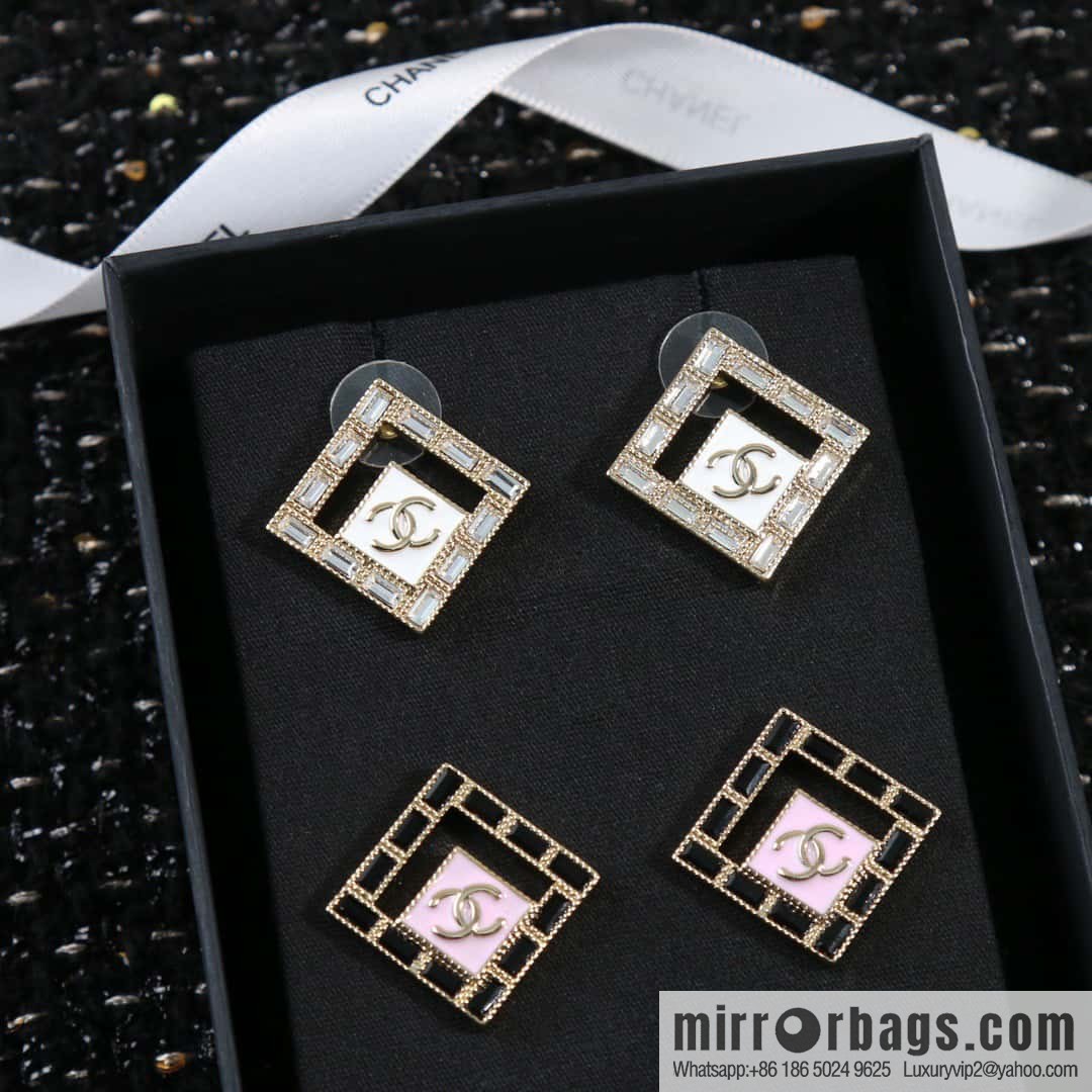 ☀️New ☑️ Chanel C1 double c square diamond stud earrings ☀️