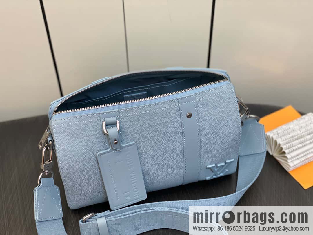 [Original order boutique] M23725 light blue, full leather men's bag pillow bag series CITY KEEPALL AER handbag M22486 57082 M23725 City Keepall handbag